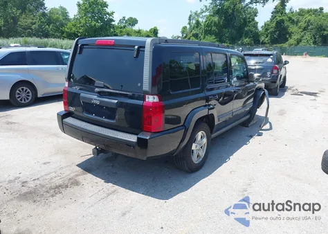 2008 Jeep Commander Sport z USA, uszkodzony, nr VIN 1J8HG48K08C132383